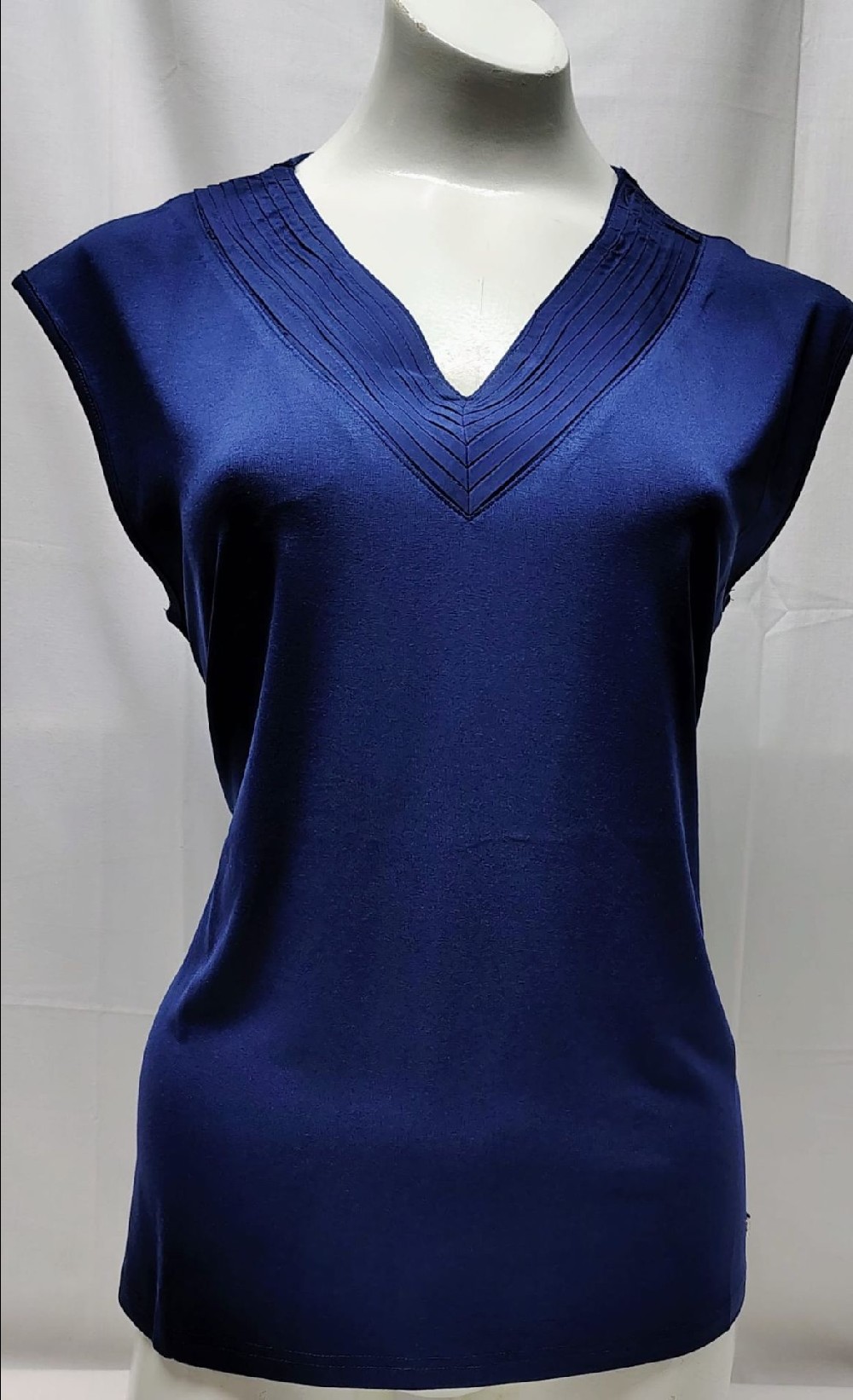CAMISETA SIN MANGAS