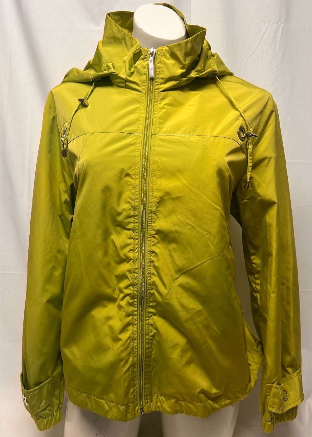 cazadora sra verde 26243